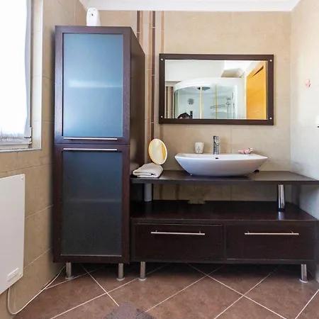 Paradise Town Lucky Белек