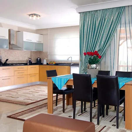 Вилла Paradise Town Lucky