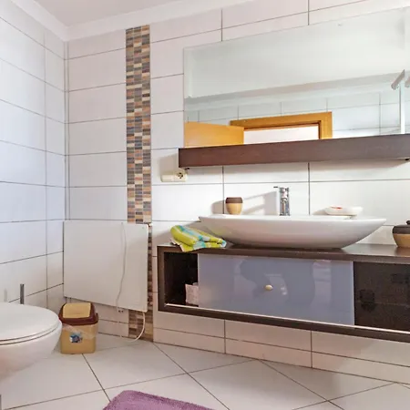 Paradise Town Lucky Белек