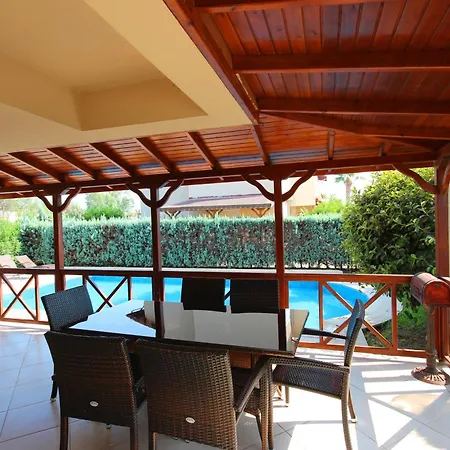 Paradise Town Lucky Вилла