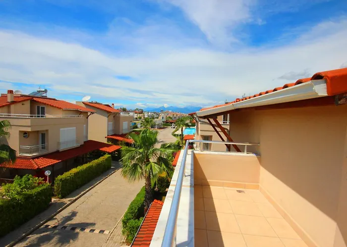 Villa Paradise Town Lucky *