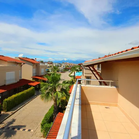 Villa Paradise Town Lucky *